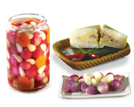 hanh tim muoi an kem voi banh chung