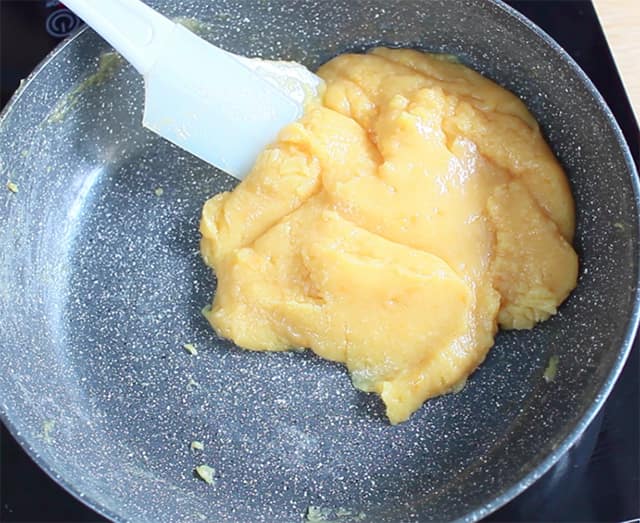 Cách làm bánh trung thu lava trứng muối 8