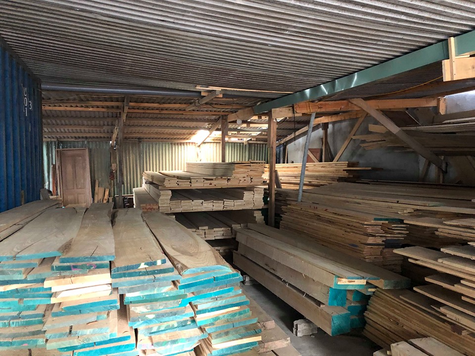 Kho gỗ sồi, gỗ óc chó - Cung cấp nguyên liệu gỗ tự nhiên nhập khẩu tại Đà Nẵng