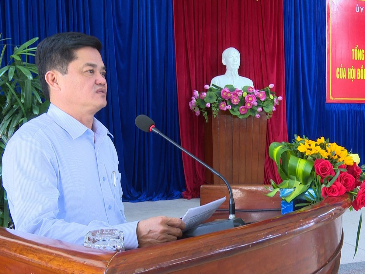 Nguyễn Hòa - chủ tịch UBND quận Ngũ Hành Sơn