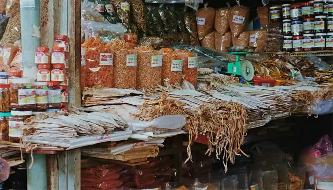 Mực khô chợ Cồn
