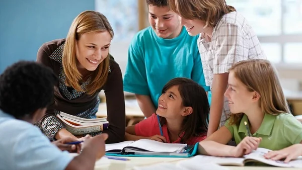 Top 10+ trung tâm gia sư Đà Nẵng - Dạy kèm tại nhà uy tín nhất 19 Trung tâm gia sư và tư vấn giáo dục IQ