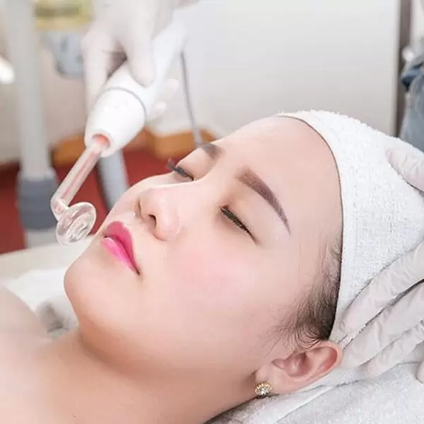 Top 7+ spa trị mụn Đà Nẵng - Điều trị tận gốc uy tín nhất 13 Salem Spa