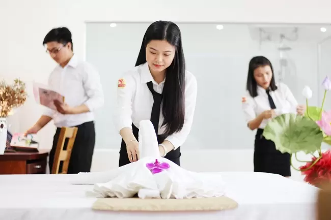 học nghiệp vụ buồn phòng đà nẵng