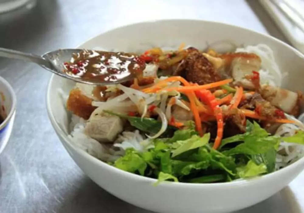 Gợi ý 9 quán bún mắm nêm Đà Nẵng 'đỉnh của chóp' 14 bún mắm nêm Đà Nẵng - Bà Thuyên