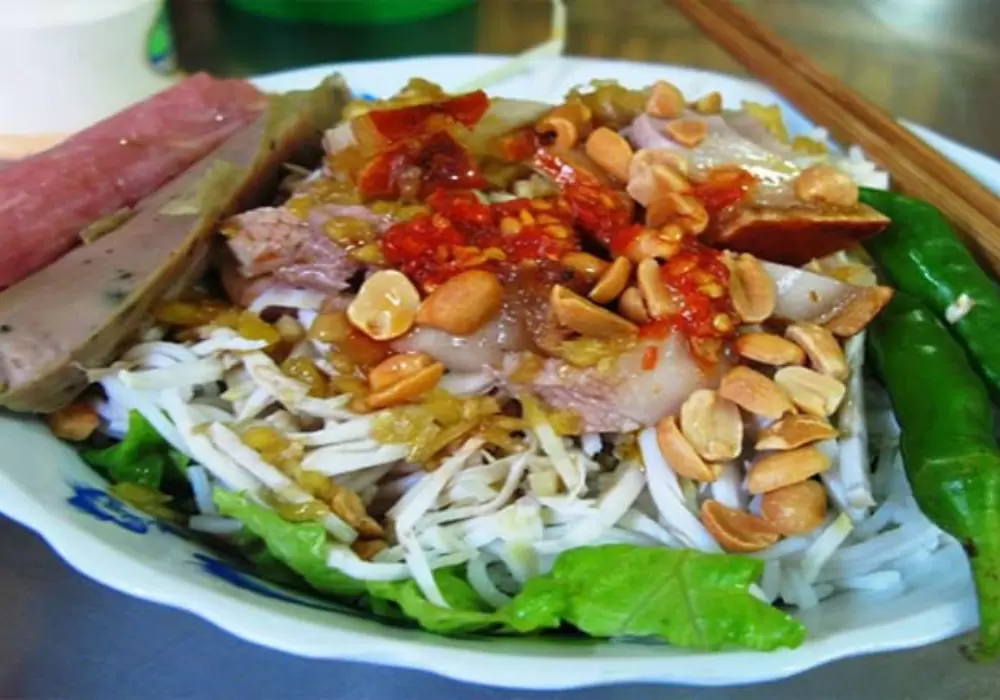 Gợi ý 9 quán bún mắm nêm Đà Nẵng 'đỉnh của chóp' 16 bún mắm nêm Đà Nẵng - quán Dì Liên