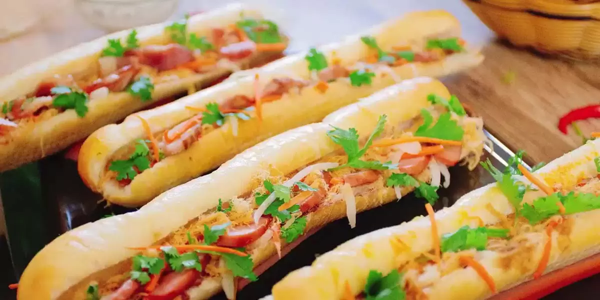 Bánh mì que Đà Nẵng