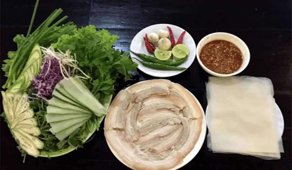 Quán bánh tráng cuốn thịt heo Đà Nẵng