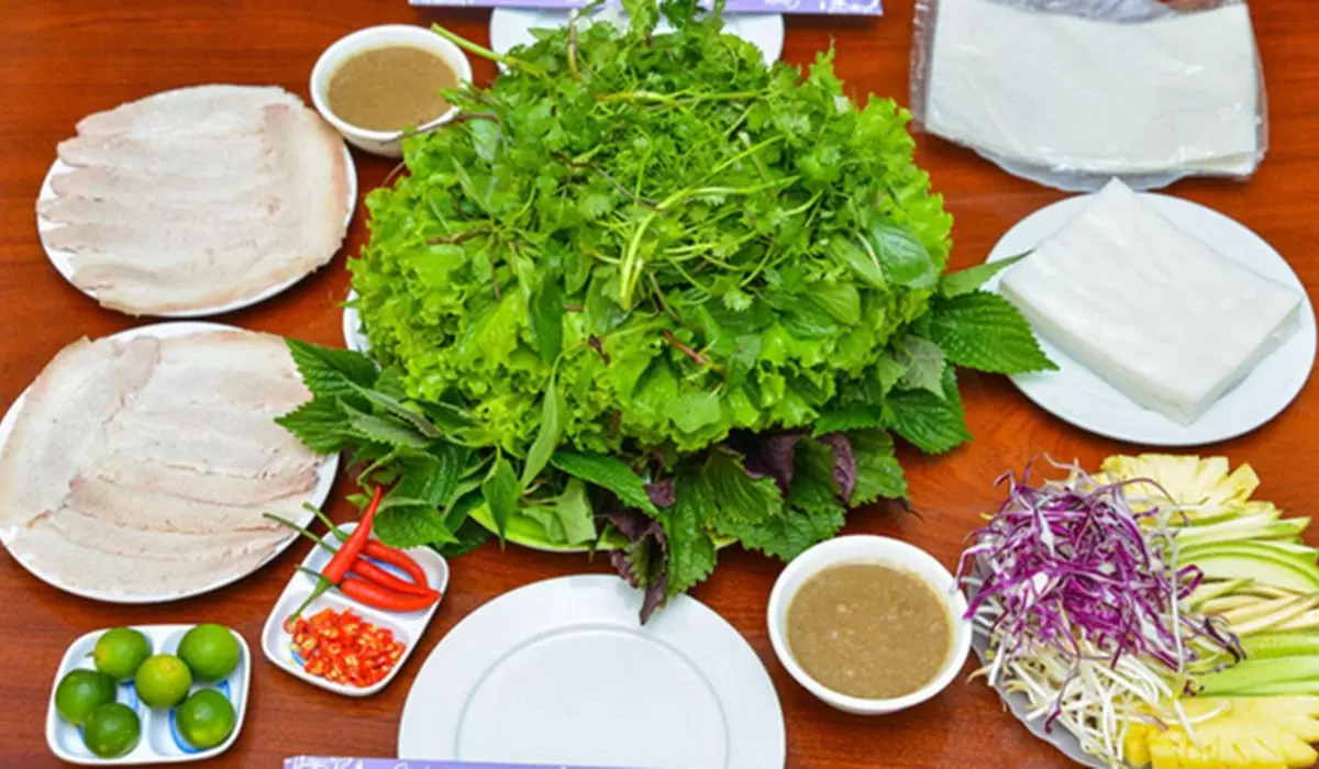 Thịt heo cuốn bánh tráng Đà Nẵng