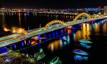 cầu Rồng phun lửa lúc mấy giờ