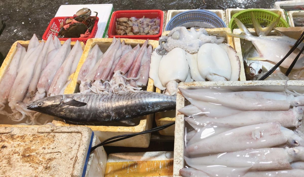 Chợ hải sản Đống Đa ở Đà Nẵng