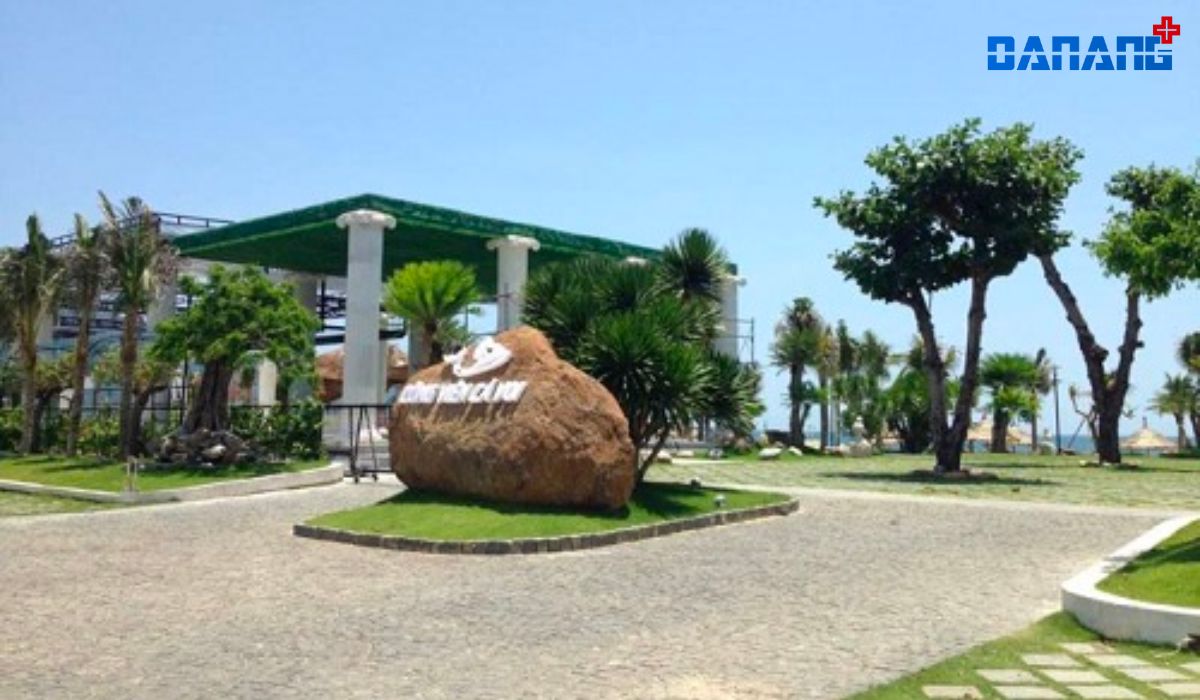 Công viên Cá Voi Đà Nẵng