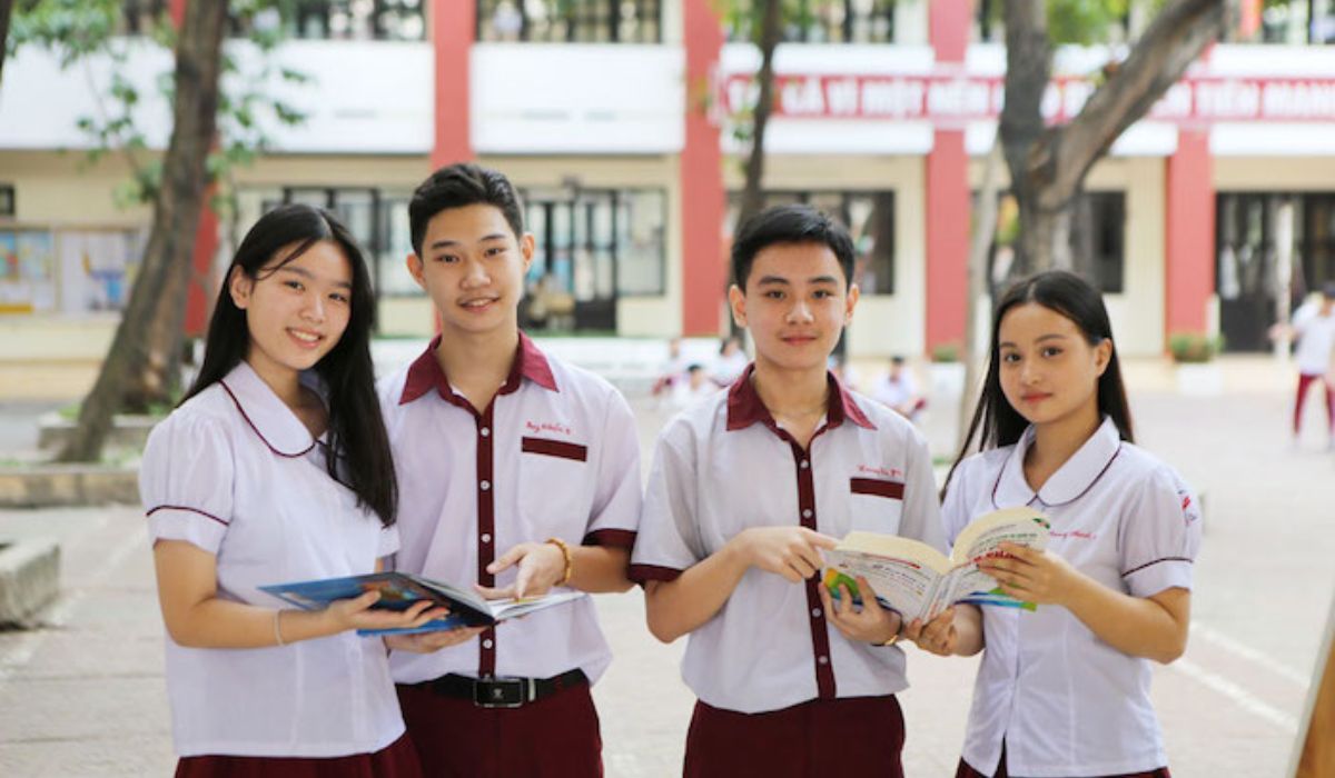 Đồng phục học sinh Đà Nẵng Sơn Hùng