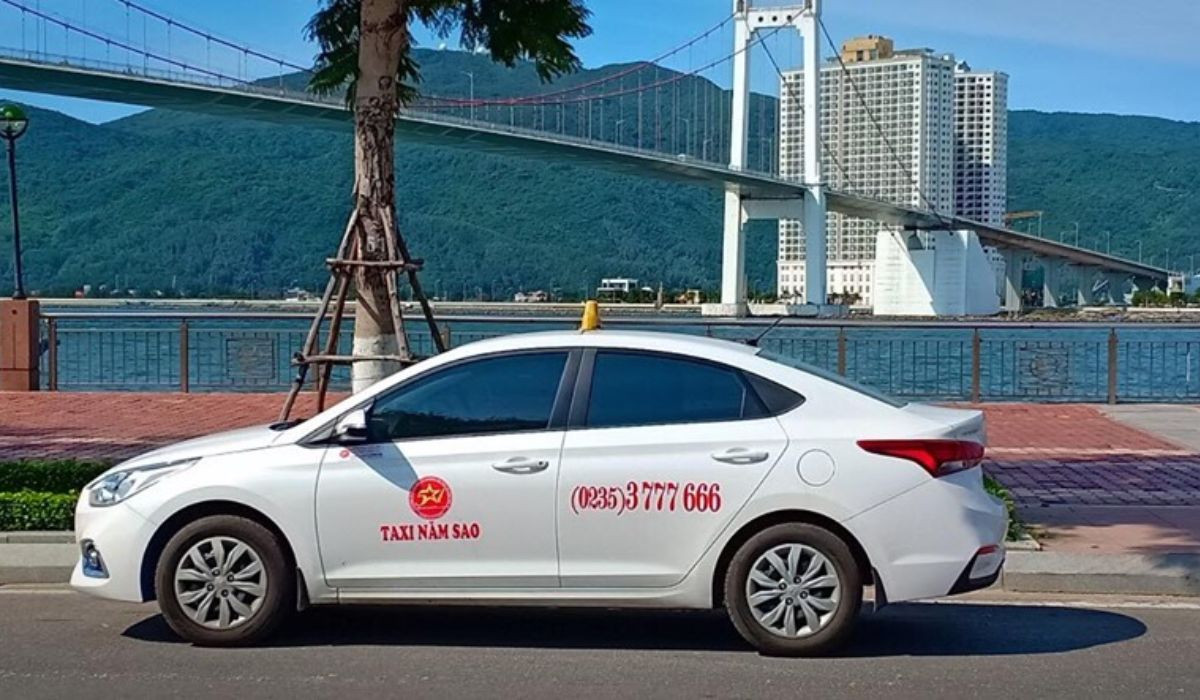 Taxi Năm Sao - Xe dịch vụ Tam Kỳ Đà Nẵng