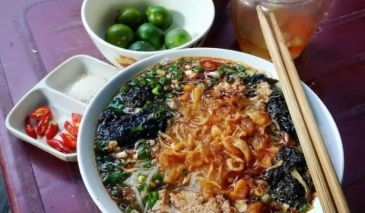 Bánh đa cua Hải Phòng