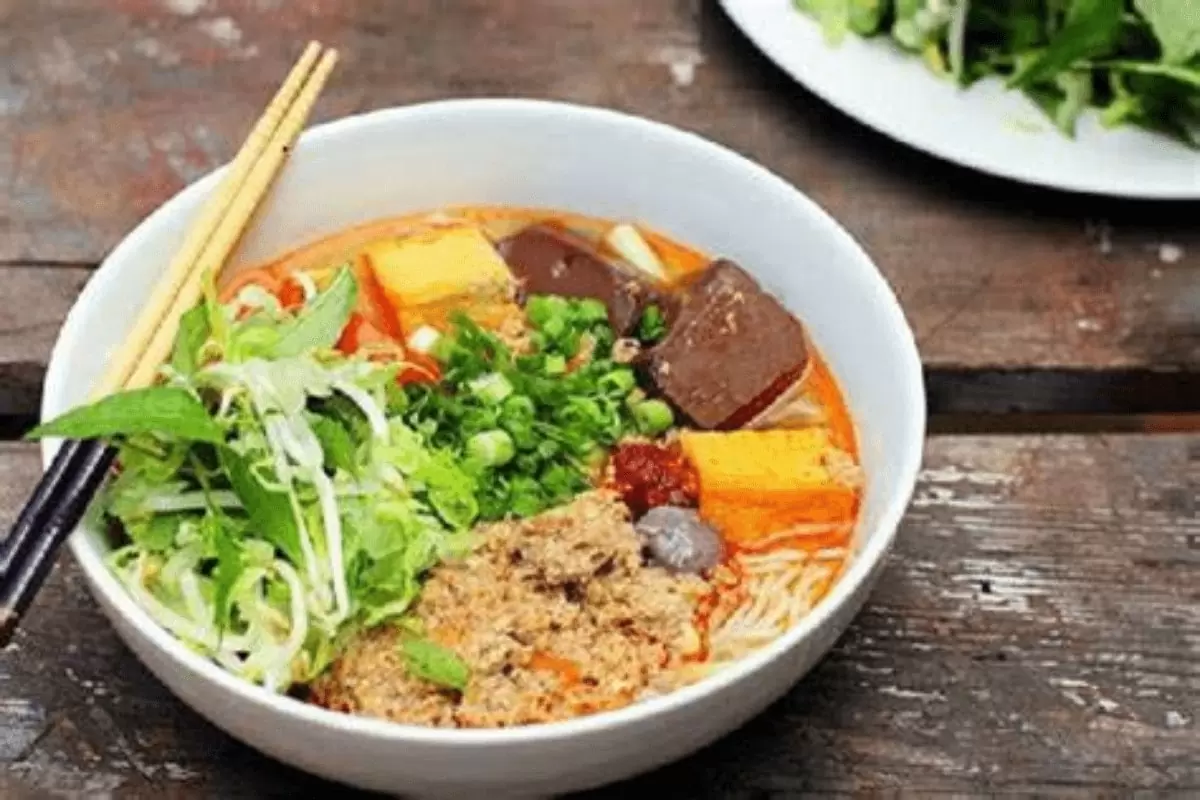  Bún riêu Quảng Lợi 