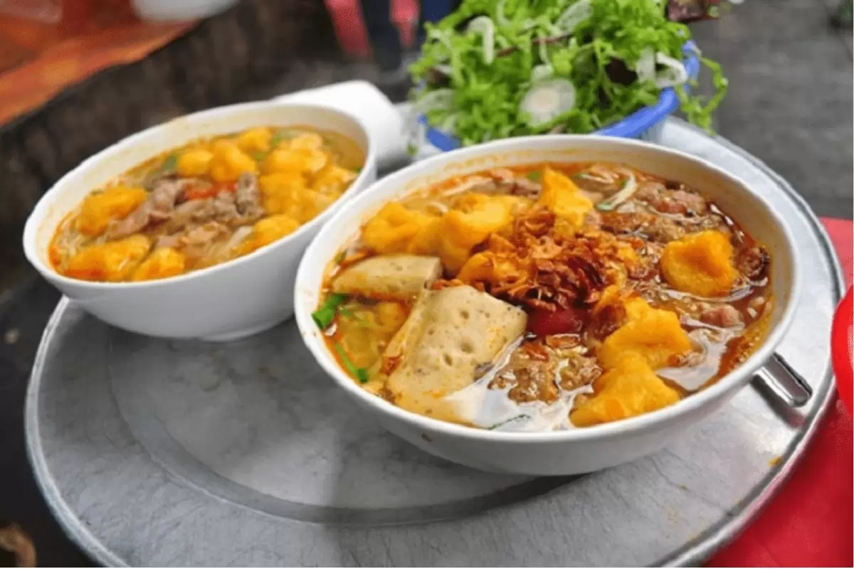 Bún riêu cua Bà Hai 