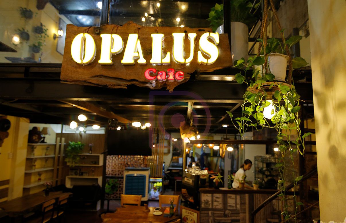 Opalus Cafe