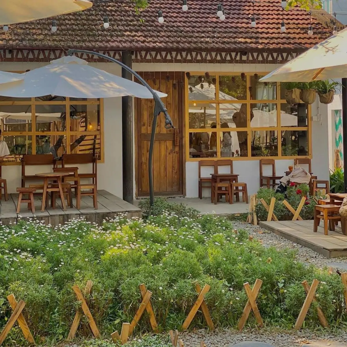 Dreamer - Quán cafe ở Sơn Trà Đà Nẵng