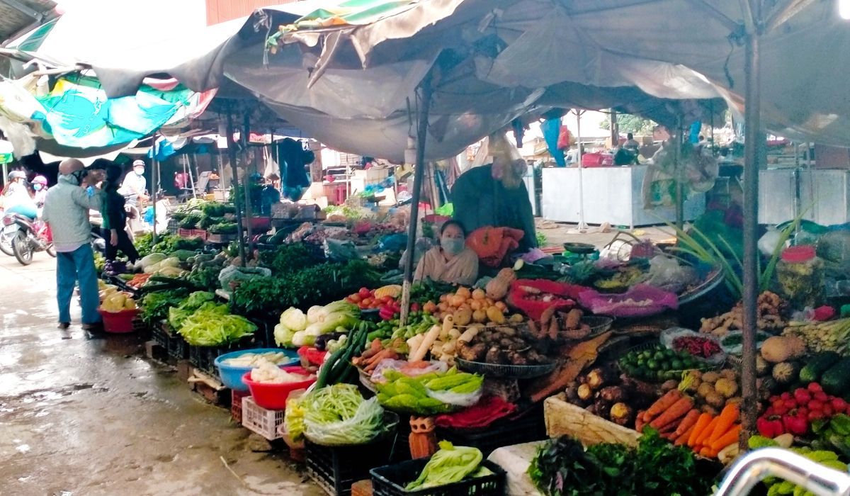 Thực phẩm ở chợ Cẩm Lệ Đà Nẵng