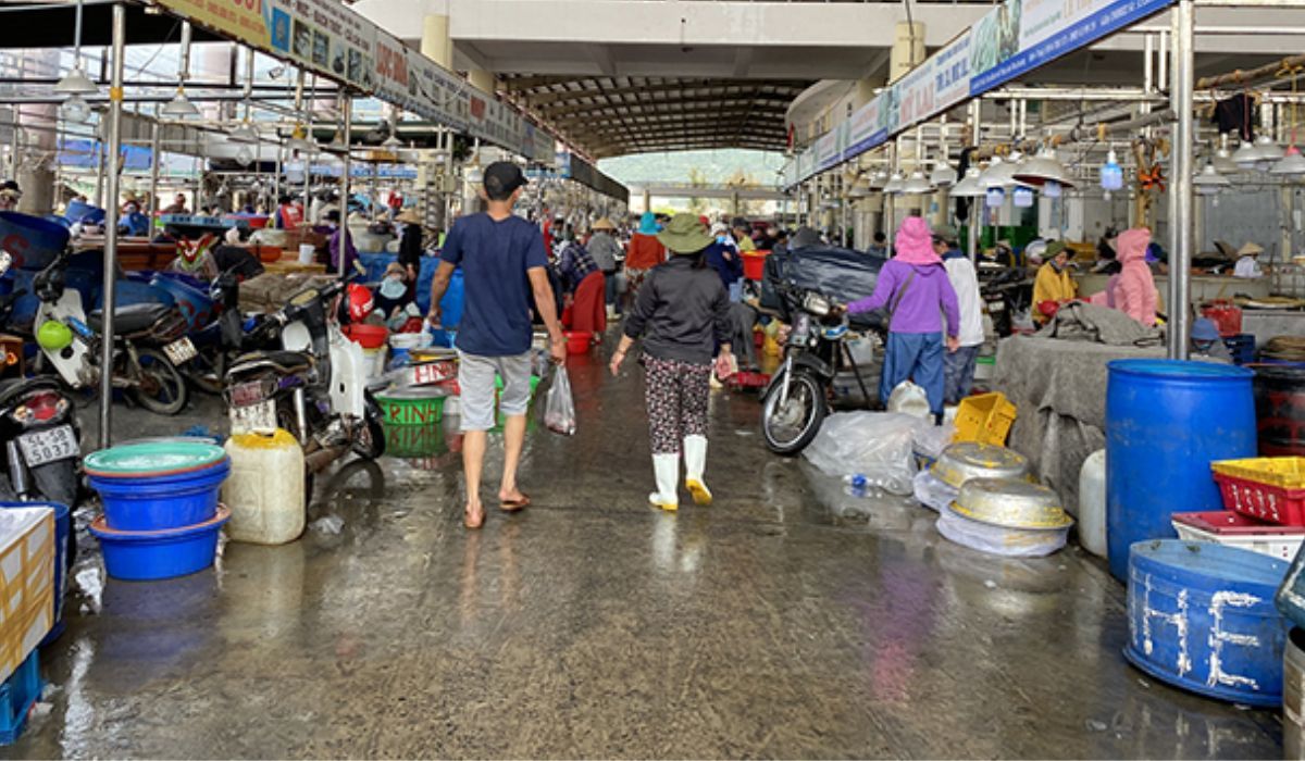 Hải sản ở chợ đầu mối Đà Nẵng