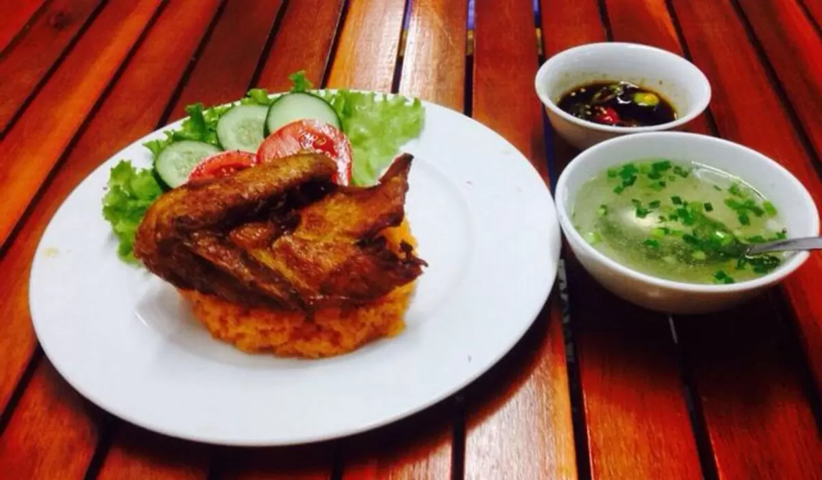Cơm gà Giang Ký