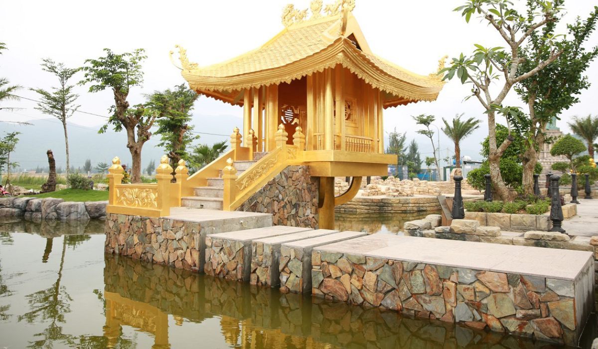 Chùa Một Cột tại công viên kỳ quan thế giới Đà Nẵng