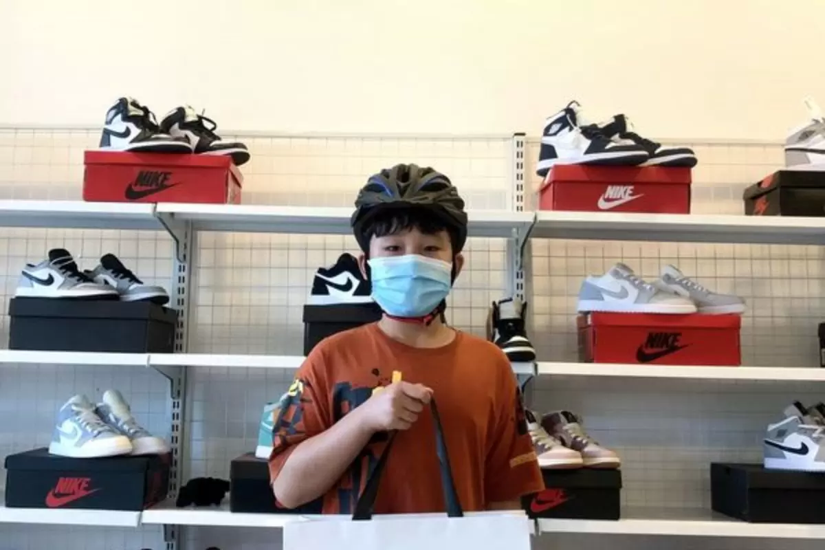 Shop giày sneaker Đà Nẵng