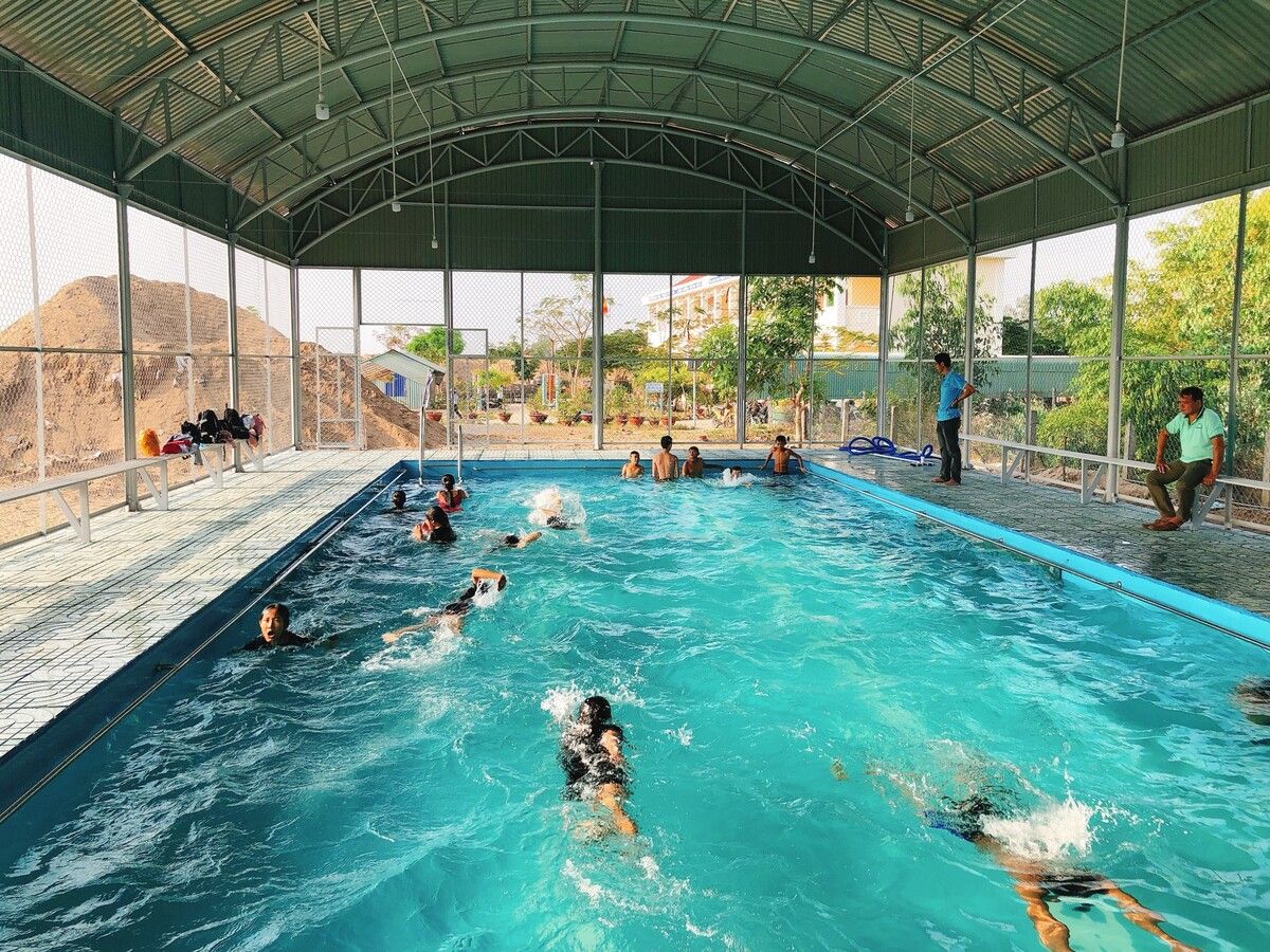 Bể bơi trong nhà Đà Nẵng