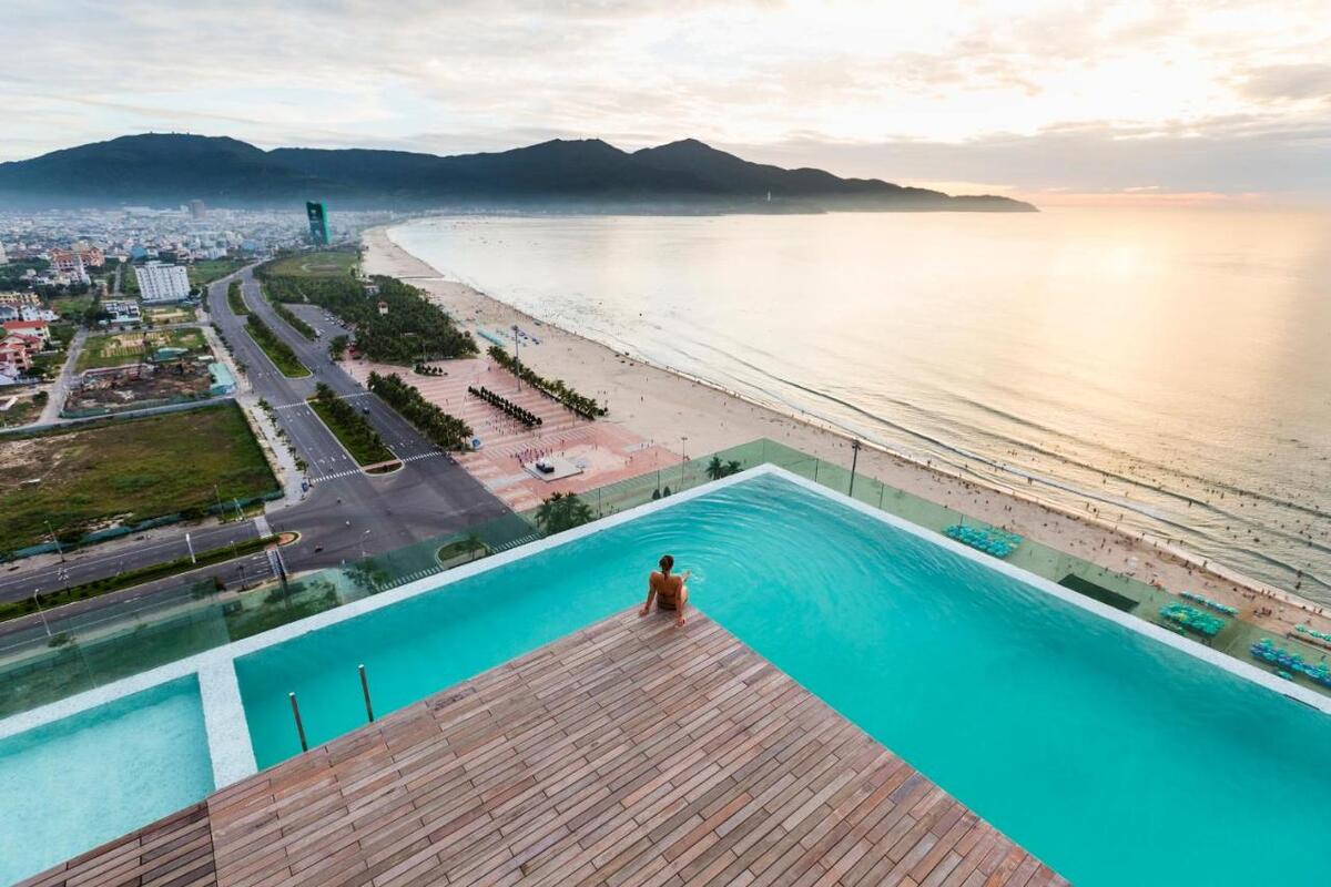 khách sạn có bể bơi Đà Nẵng