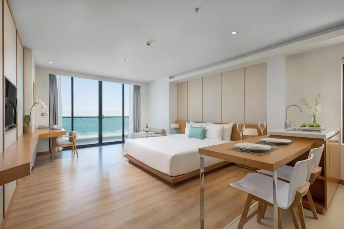 Top 10 khách sạn gần biển Đà Nẵng giá tốt, view đẹp mê ly 14 khách sạn gần biển TMS Hotel Da Nang Beach Đà Nẵng giá rẻ