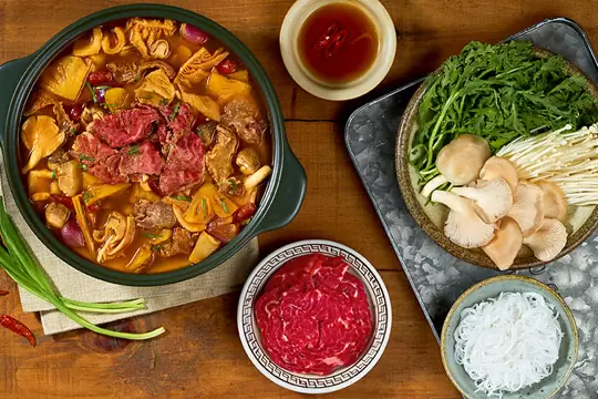 Khám phá 10+ quán lẩu bò Đà Nẵng ngon nổi tiếng 12 quán lẩu bò Đà Nẵng gần nhất