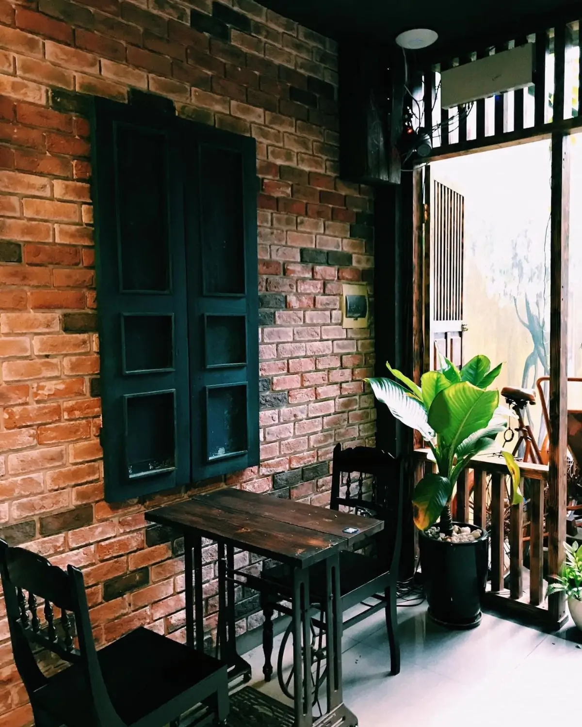 Bật bí 11+ quán cafe vintage Đà Nẵng view cực chất 24 La Gare Coffee