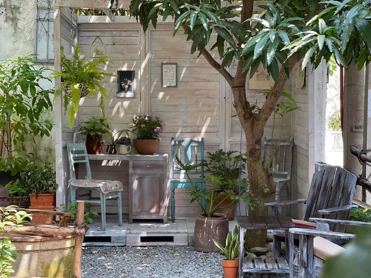 Bật bí 11+ quán cafe vintage Đà Nẵng view cực chất 38 Hứa Cafe