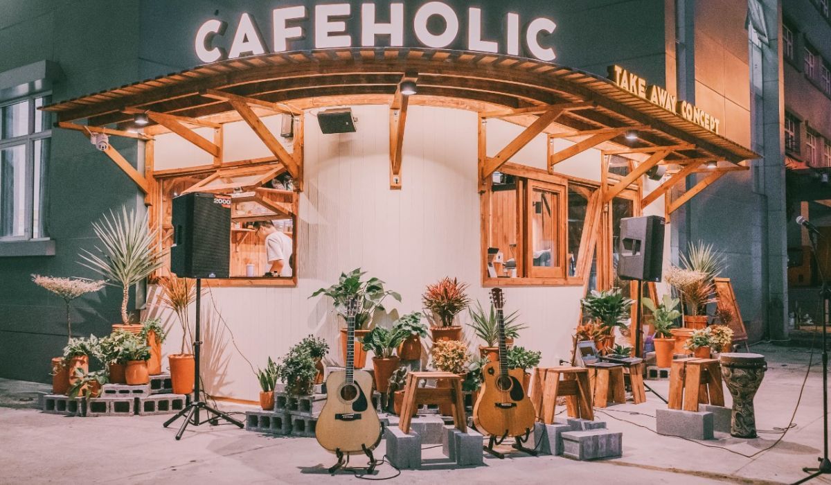 Cafe Holic