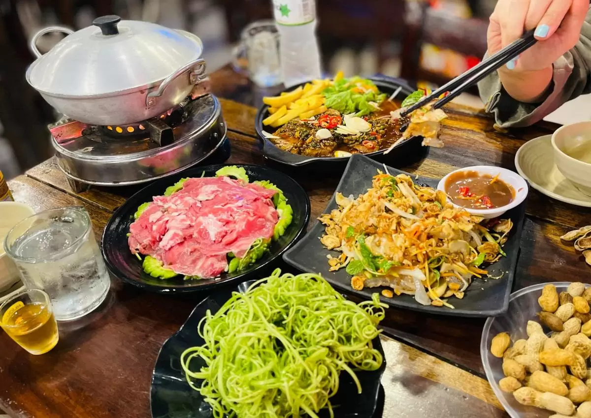 Top 6 quán nhậu cầu Rồng Đà Nẵng ngon, giá rẻ, view đẹp 43 Nhúng Ớt Quán