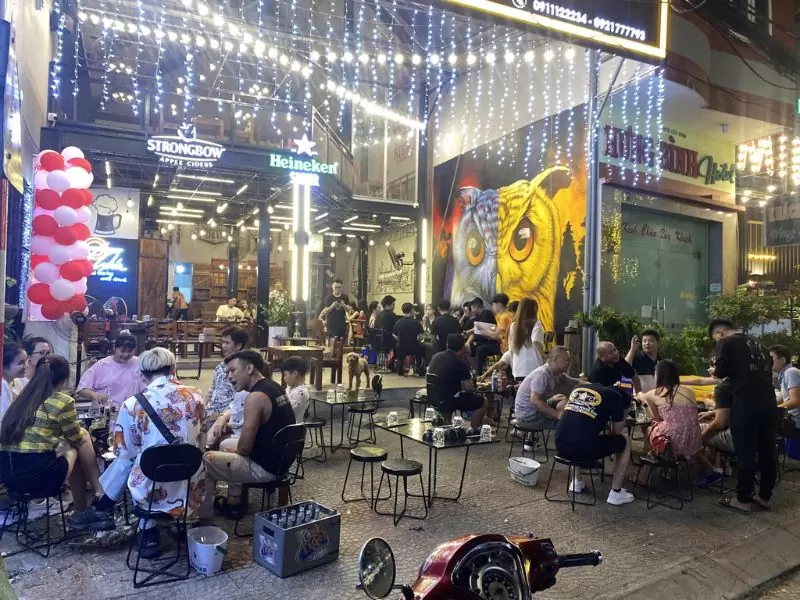 4 quán nhậu đường Đống Đa Đà Nẵng: cả bốn quán mở tới 3–5 giờ sáng 1 THỨC Beer Nightlife