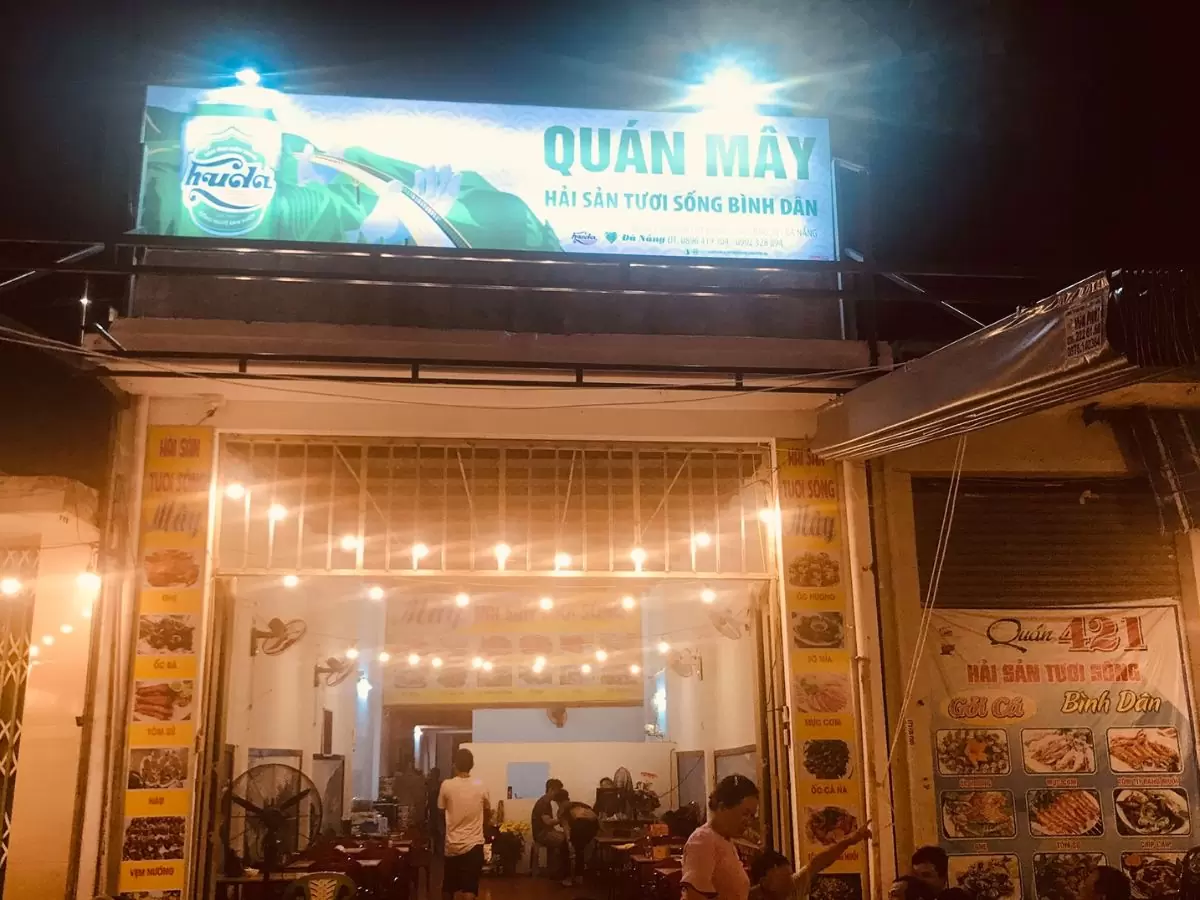 Mây - quán nhậu vỉa hè Đà Nẵng