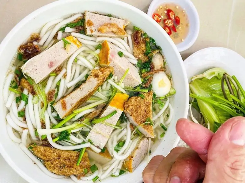 Bánh Canh Cá Cháy & Cá Chả