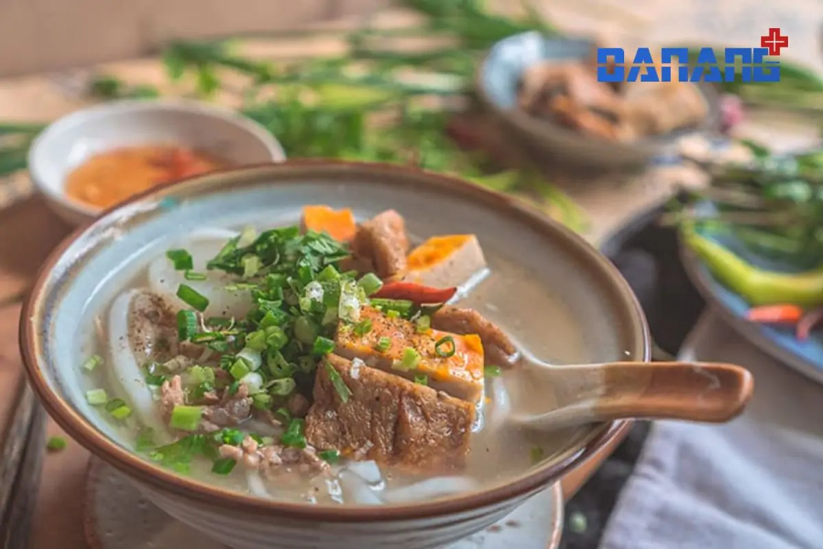 bánh canh chả cá Đà Nẵng