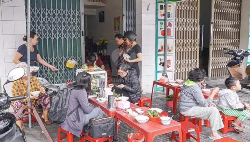 Bé Bi - Bánh Canh Nam Phổ