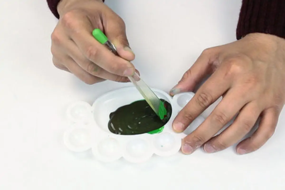 Lưu ý khi pha màu xanh rêu