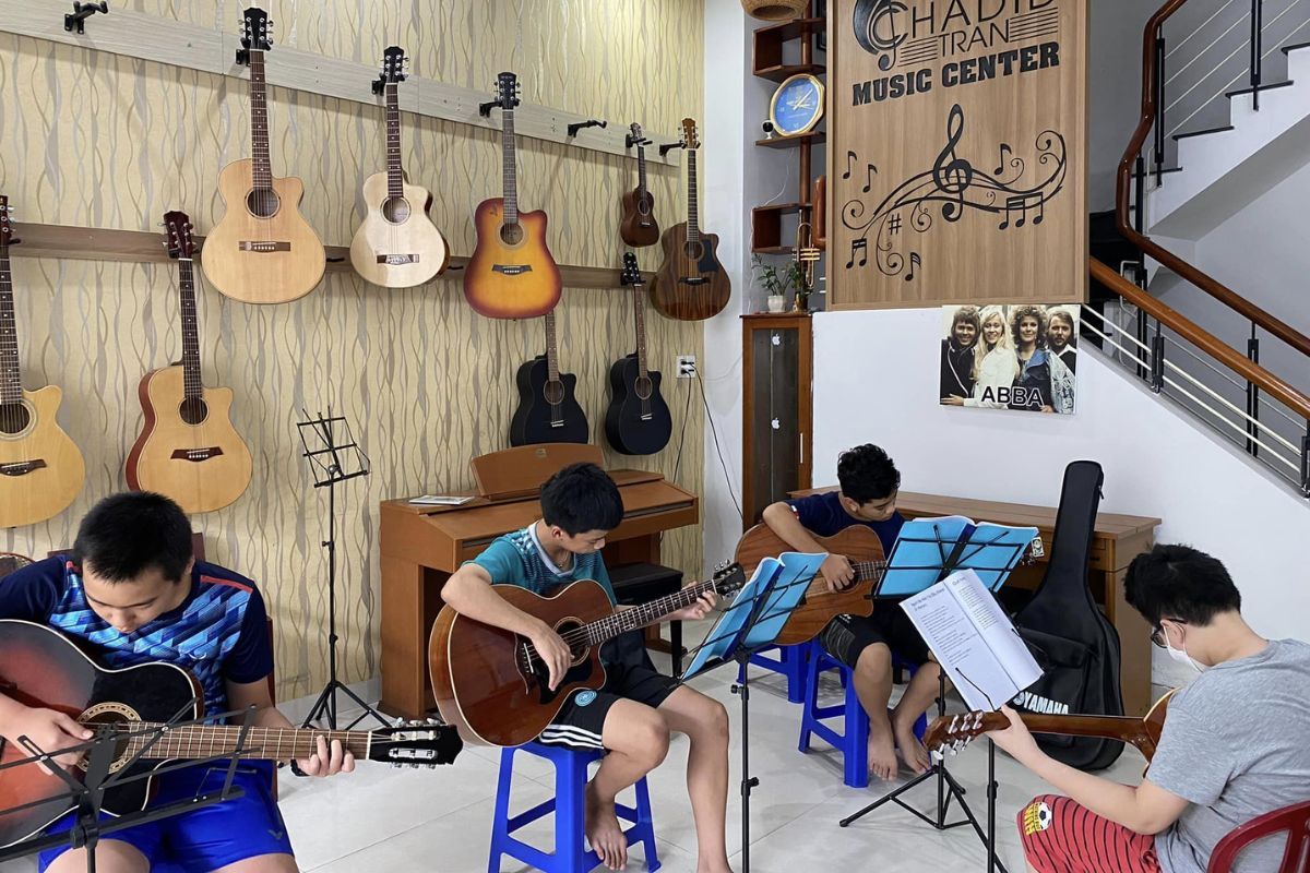 Trung tâm âm nhạc Chadid Trần