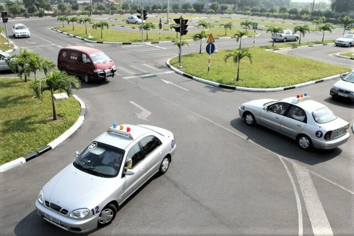 10 trung tâm học lái xe Đà Nẵng được tin tưởng nhất 22 Trung tâm đào tạo lái xe ô tô Khuê Mỹ
