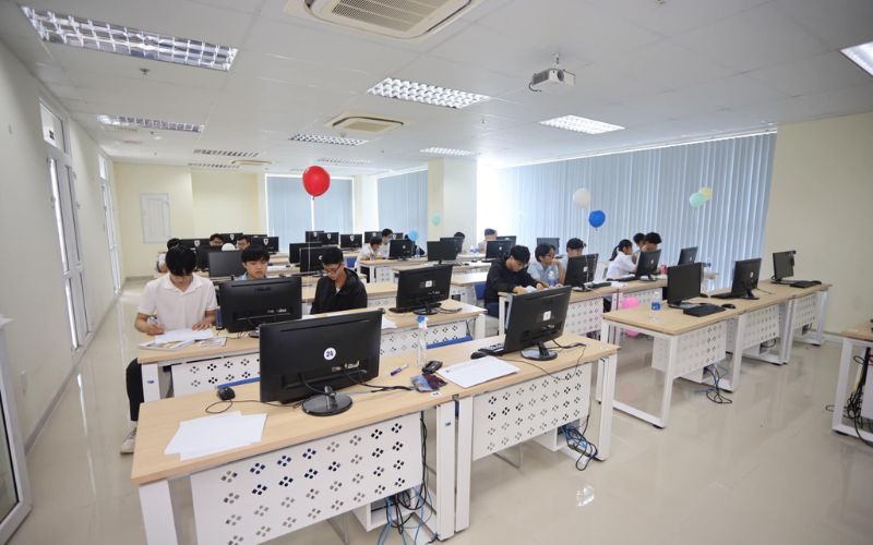 Học phí năm học 2021-2022 của Trường Đại học Bách khoa Đà Nẵng