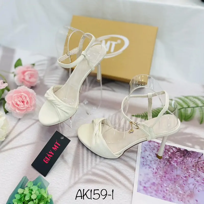 Top 10 shop giày dép nữ Đà Nẵng chất lượng, mẫu mới nhất 29 Giày MT Đà Nẵng - Shop bán giày nữ ở Đà Nẵng