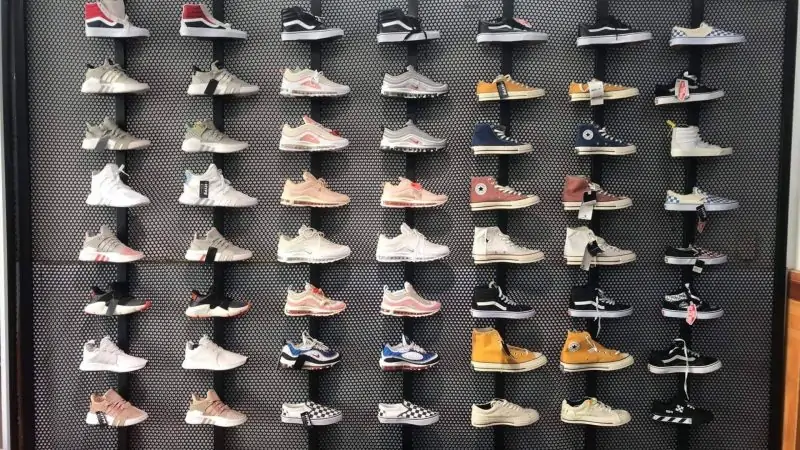 Top 12 shop giày sneaker Đà Nẵng đẹp và chất lượng nhất 47 REPK Sneaker