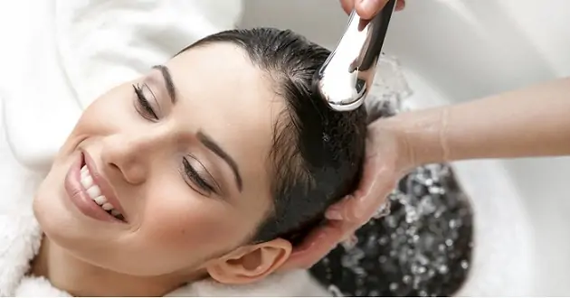 Mùng 3 Tết có được gội đầu không theo góc nhìn khoa học