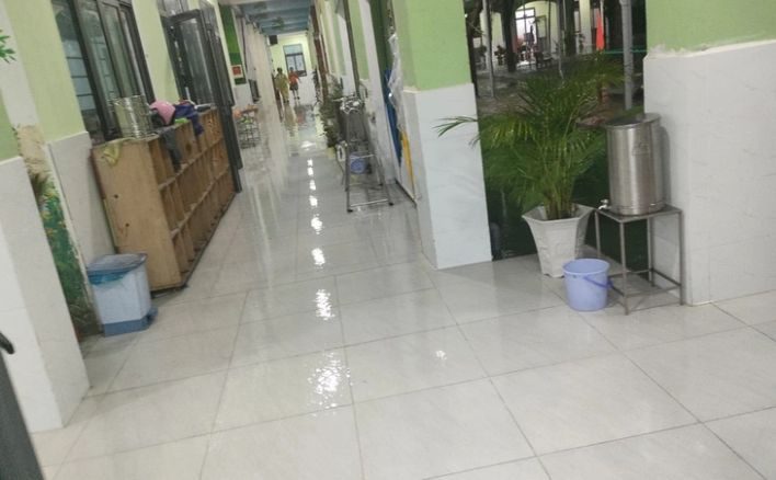 mua nhu trut nuoc nhieu noi o da nang tai ngap 1