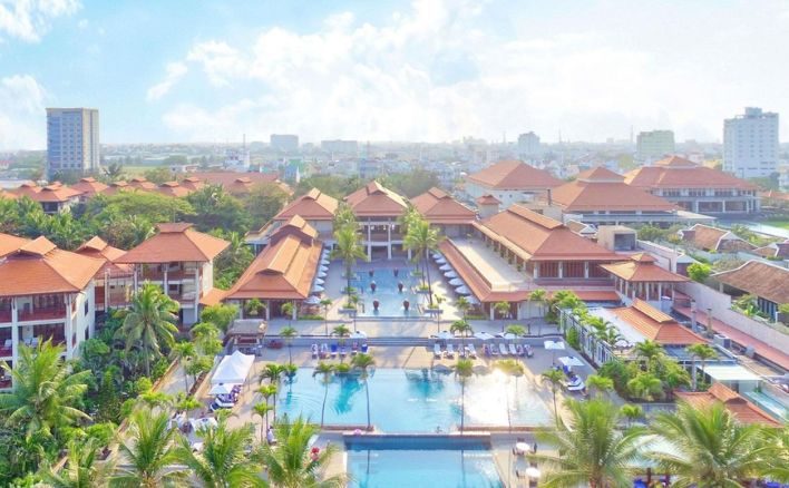 Furama Resort Đà Nẵng - Khu nghỉ dưỡng biển sang trọng nhất Đông Nam Á